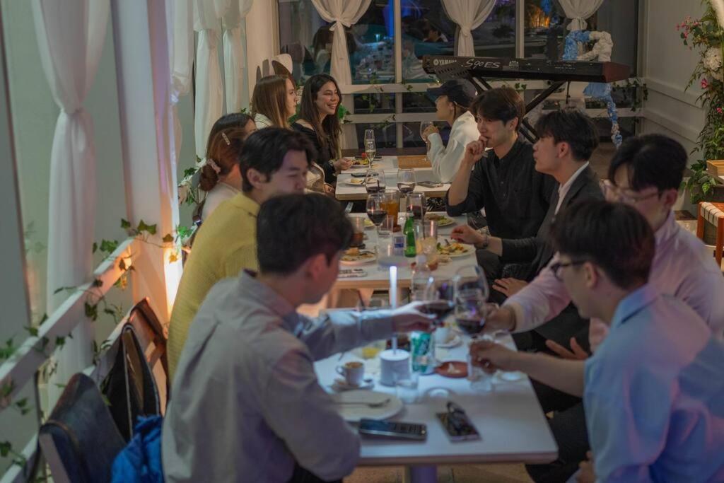 Yangjae Park Loving Apartment
